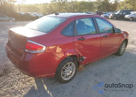 2010 Ford Focus Se из США, поврежденный, VIN 1FAHP3FNXAW184712